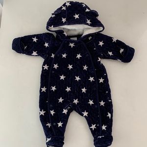 Nordstrom Baby Adorable Hooded Bunting Size 3M.